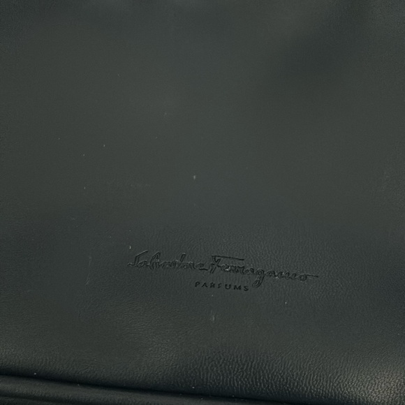 Salvatore ferragamo mens bag - Picture 2 of 2